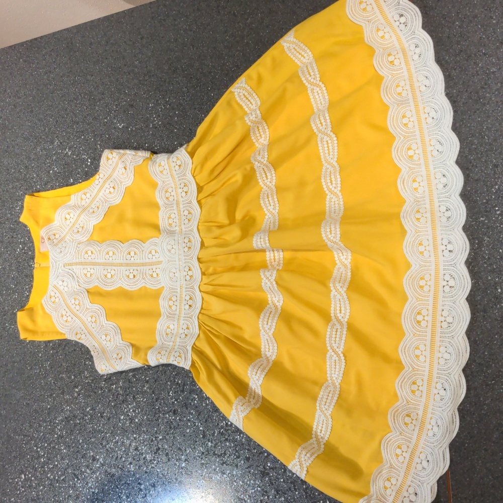 Gorgeous lace detailed dress by GB. Size 14 girls